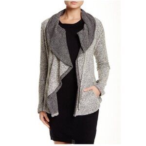 BNCI by Blanc Noir Drape Front Gray Tweed Zip Sweater Jacket Size Large MARJ452C